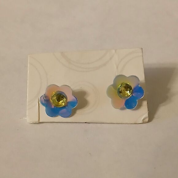 Unbranded Jewelry - Dainty Petite Iridescent Blue Flower Stud Earrings